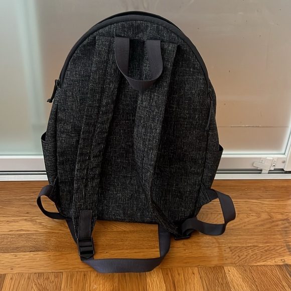 Everlane backpack - Picture 3 of 4